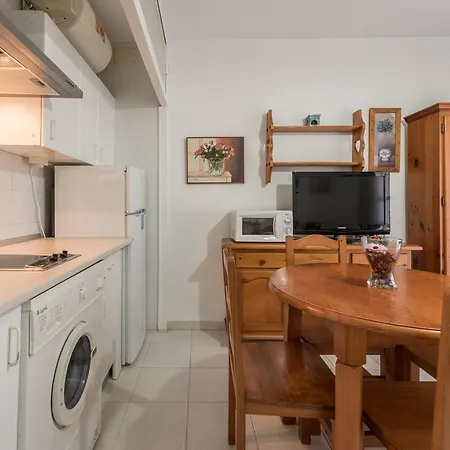 Apartamento Pescadores Del Sur, Con Aire Acondicionado